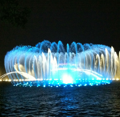 施工資質(zhì)齊全/專(zhuān)業(yè)化運(yùn)營(yíng)團(tuán)隊(duì)